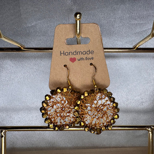 Brinco redondo em pedras bronze - médio